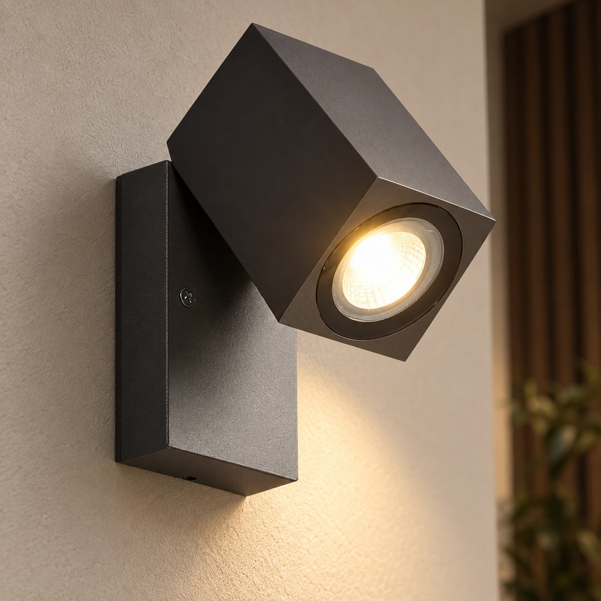 Modern Outdoor Wall Light Waterproof Aluminum Adjustable Motion Sensor LED Fixture