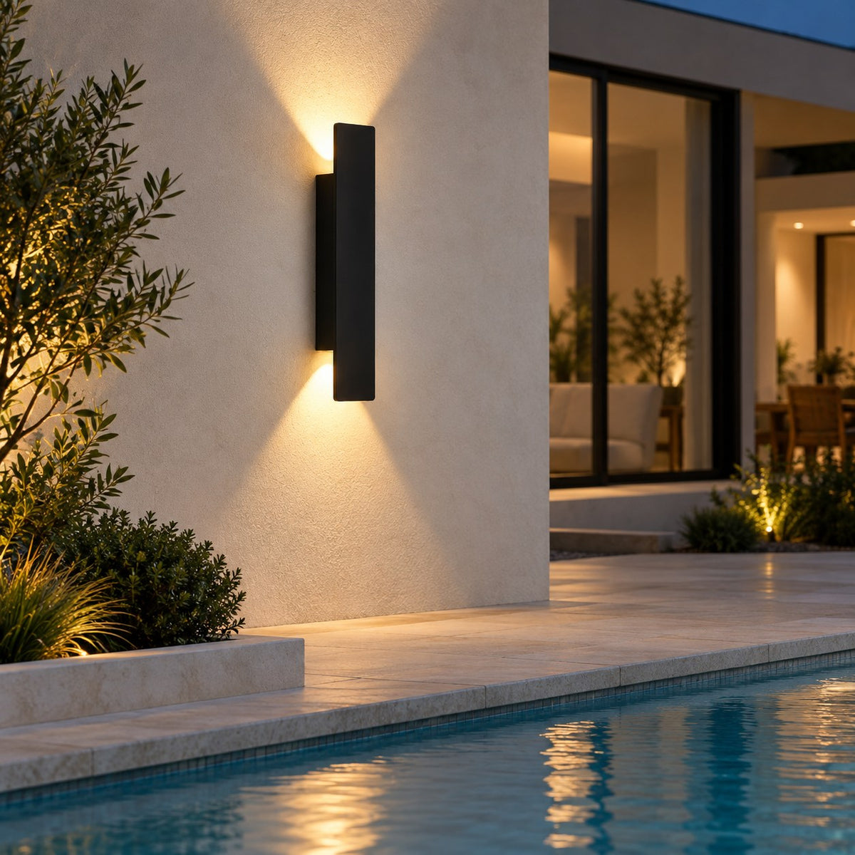 Modern Outdoor Wall Light Wall Mounted Aluminum 18W LED IP65 Weather Resistant for Gardens