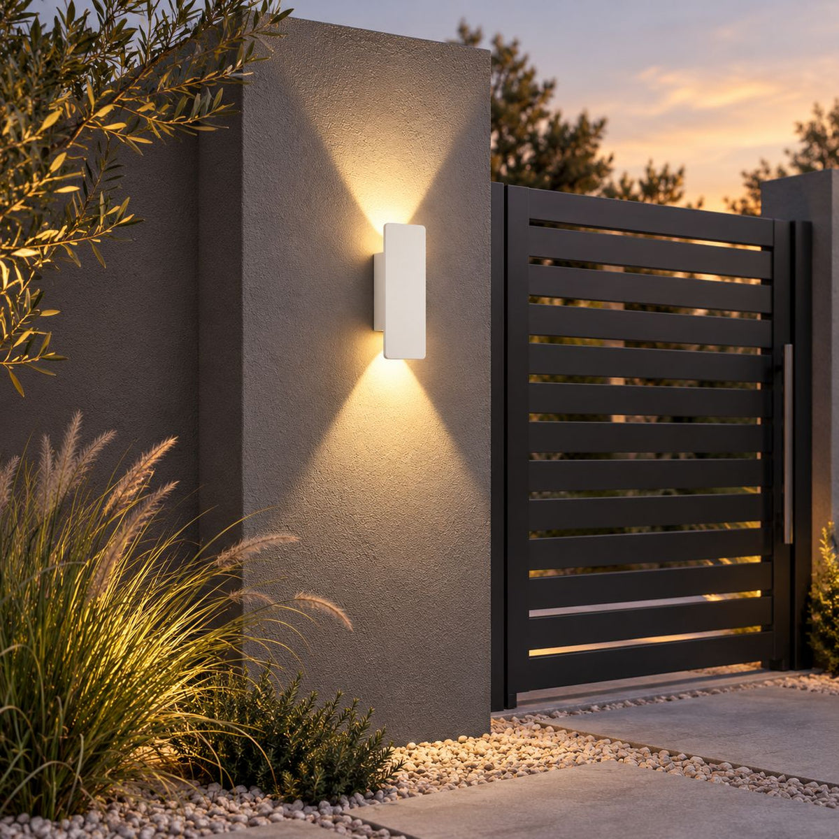 Modern Outdoor Wall Light Wall Mounted Aluminum 18W LED IP65 Weather Resistant for Gardens