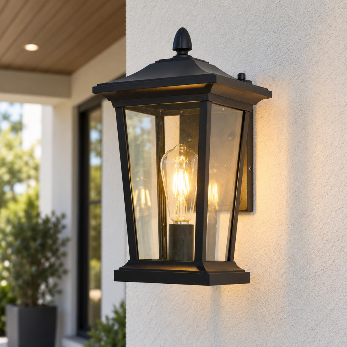 Industrial Outdoor Wall Light Black Aluminum Clear Glass LED Compatible IP65 Moisture Resistant