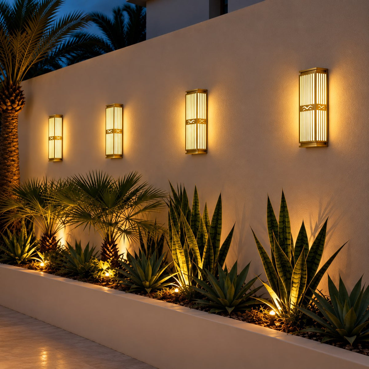 Modern Outdoor Wall Light Waterproof Metal Acrylic LED IP65 for Exterior Illumination
