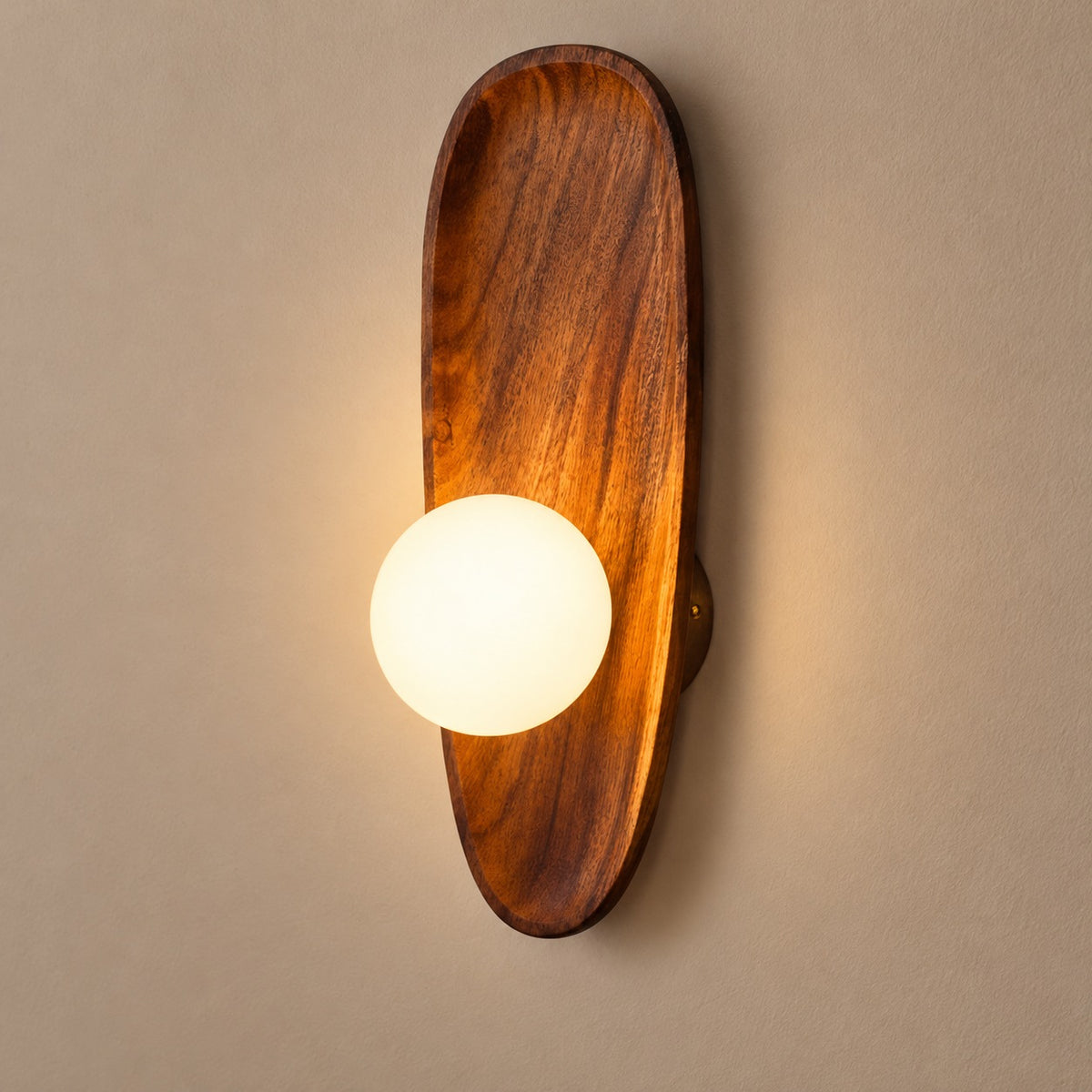 Modern Wall Light Wall Mounted Metal Adjustable LED Fixture for Indoor Illumination