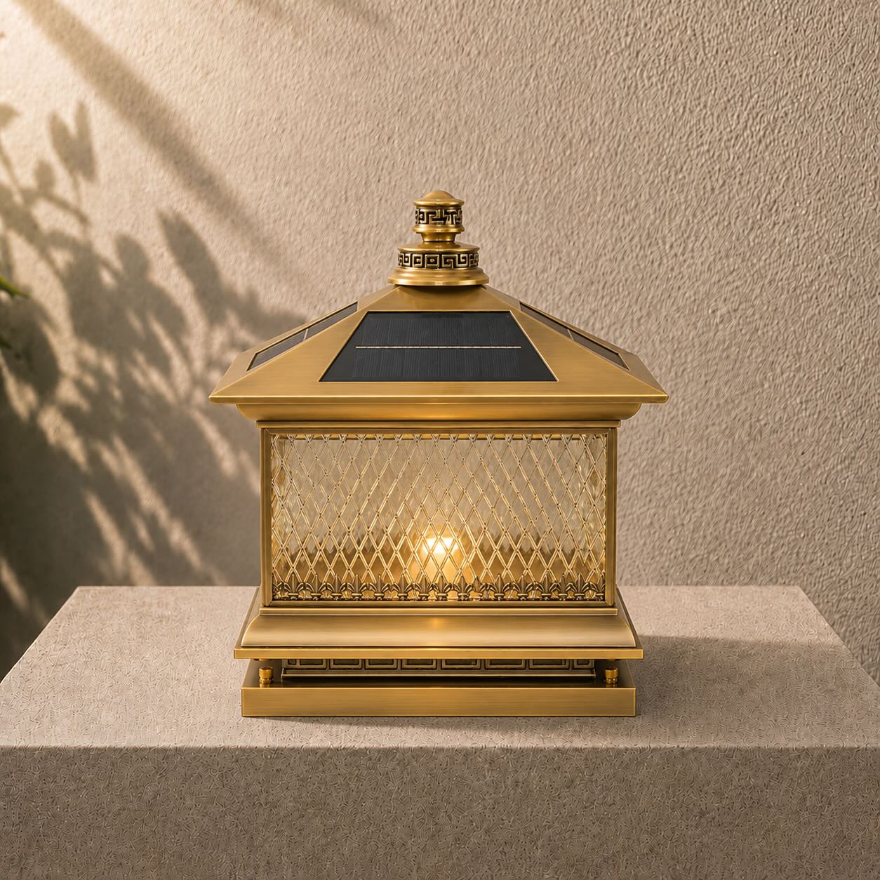 Solar Garden Post Light Modern Aluminum LED Diamond Glass Remote Control Outdoor