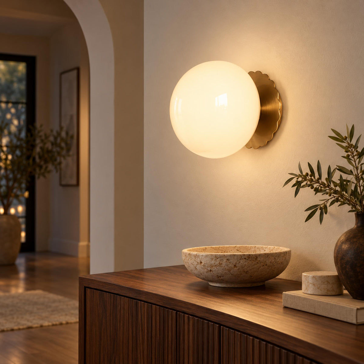 Modern Wall Light Wall Mounted Metal Sconce LED Fixture for Indoor Use