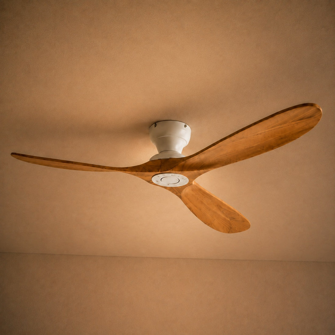 Modern Ceiling Fan with Wood Blades Flush Mount Quiet DC Motor 6-Speed Reversible Airflow