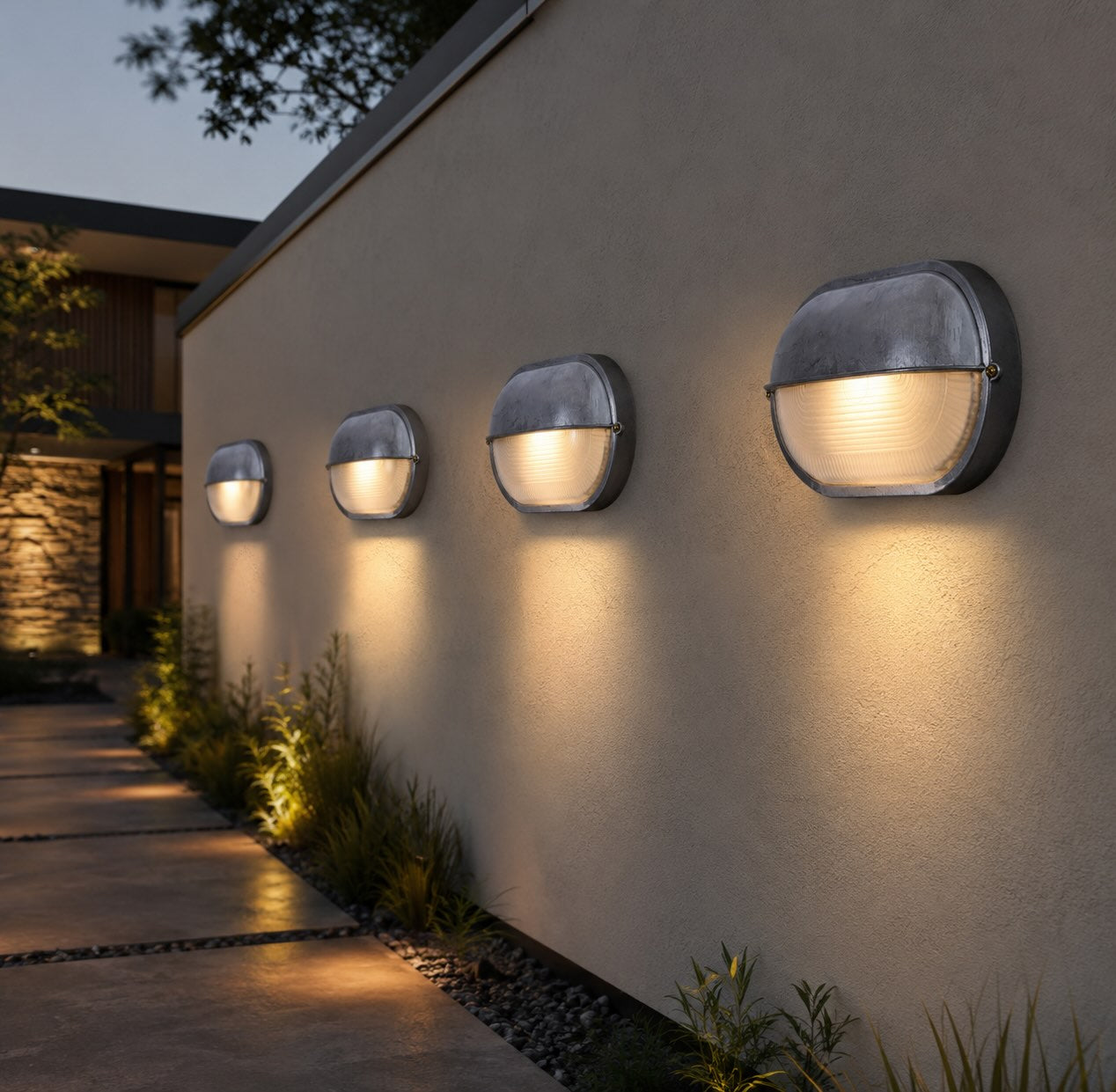 Industrial Outdoor Wall Lamp Weatherproof Metal Glass Shade LED Lighting Fixture