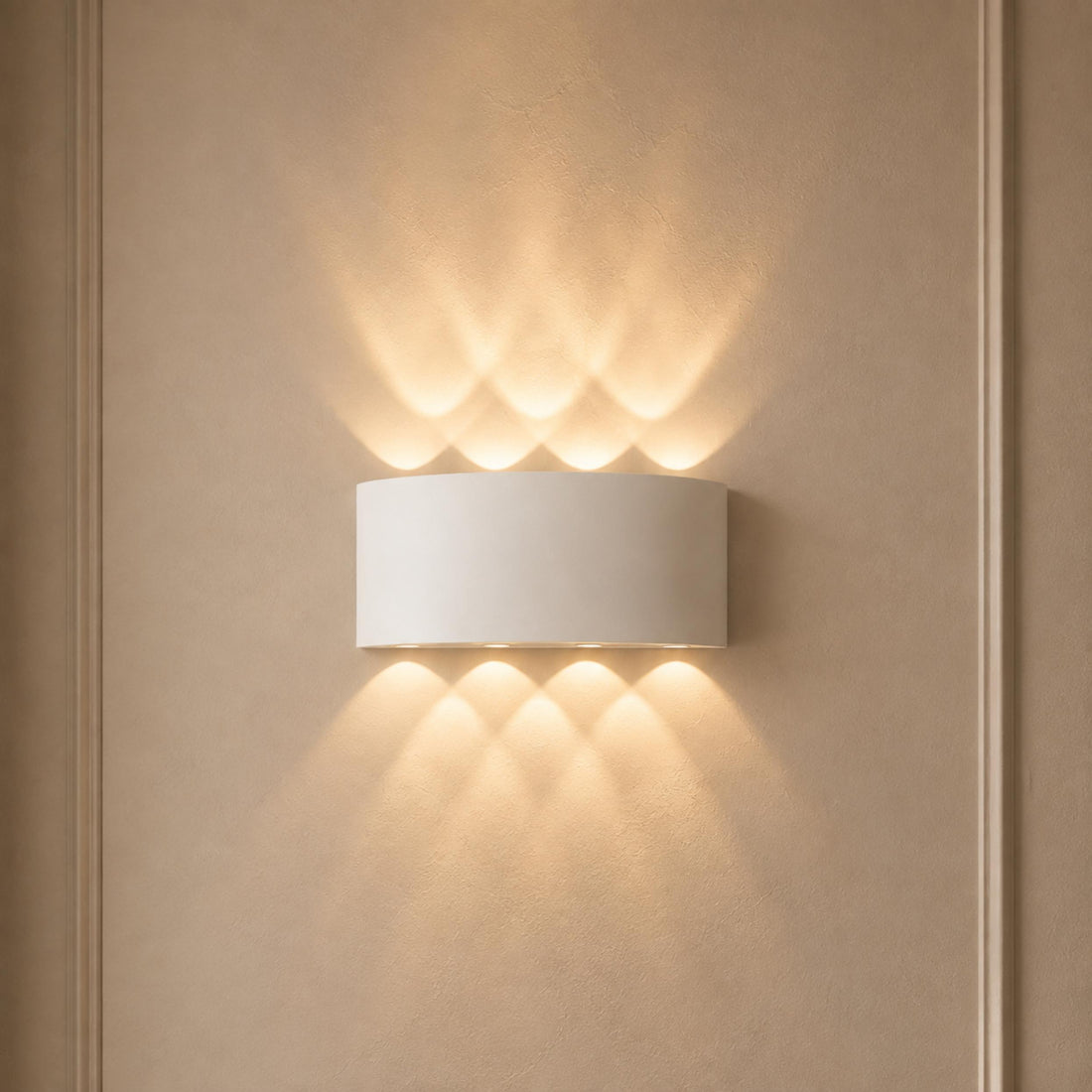Modern Waterproof Outdoor Wall Light Aluminum Up-and-Down LED Sconce for Indoor and Outdoor Use
