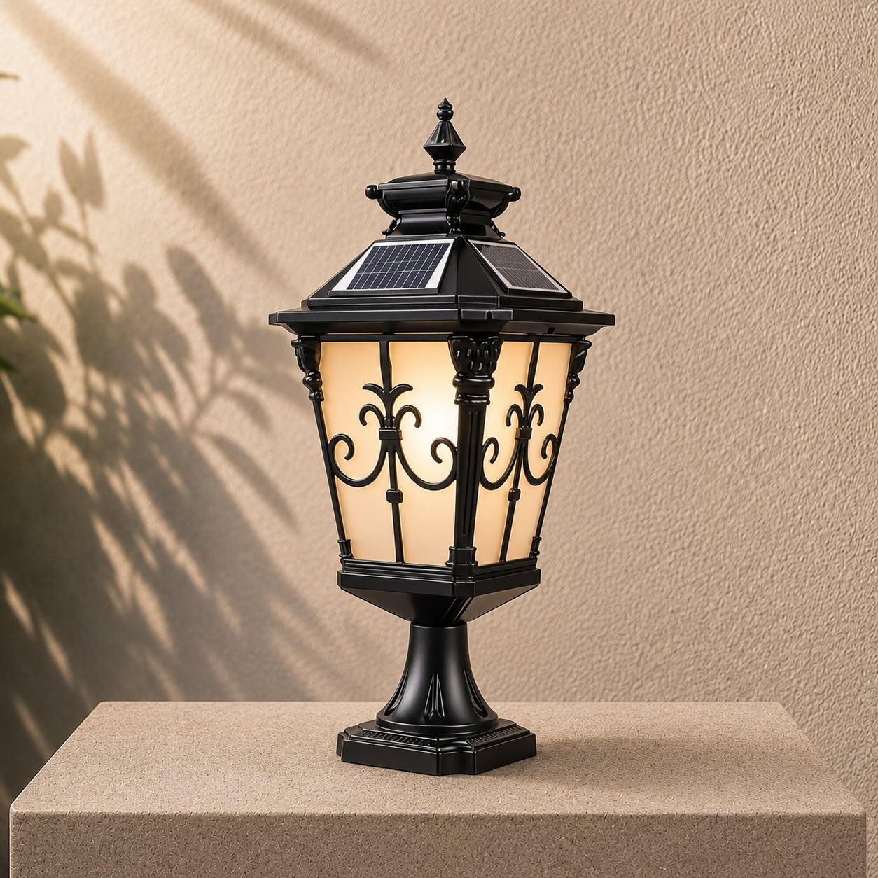 Solar Outdoor Fence Post Light Modern Victorian Design Die-Cast Aluminum Warm White LED