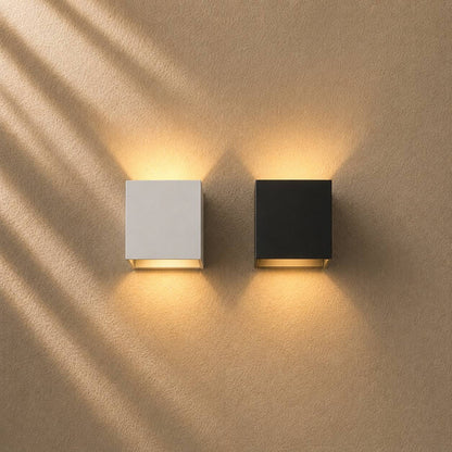 Modern Outdoor Wall Light Adjustable Waterproof Metal LED Fixture for Exterior Use