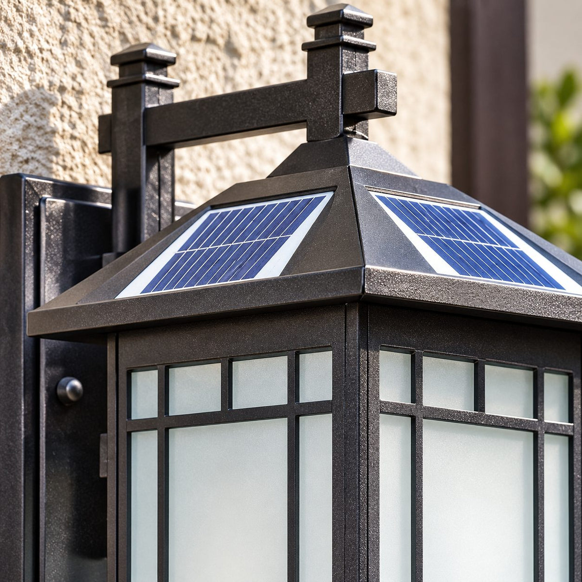 Modern Outdoor Wall Lantern Wall Mounted Die-Cast Aluminum Glass LED Light with Solar and Hardwired Options