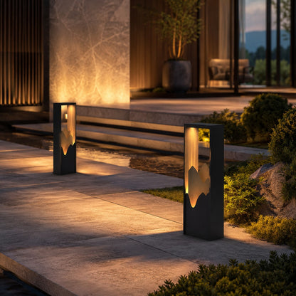 Modern Outdoor Bollard Light Stainless Steel Solar LED Ambient Landscape Lighting IP65 Rating