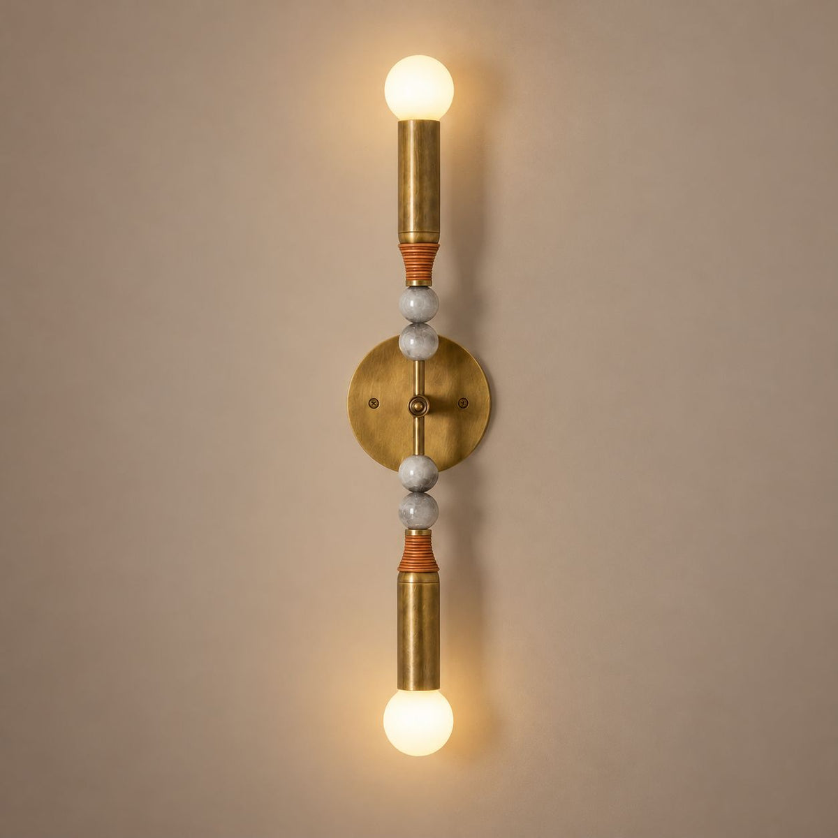 Modern Wall Lamp Wall Mounted Metal Frame Adjustable LED Lighting Fixture