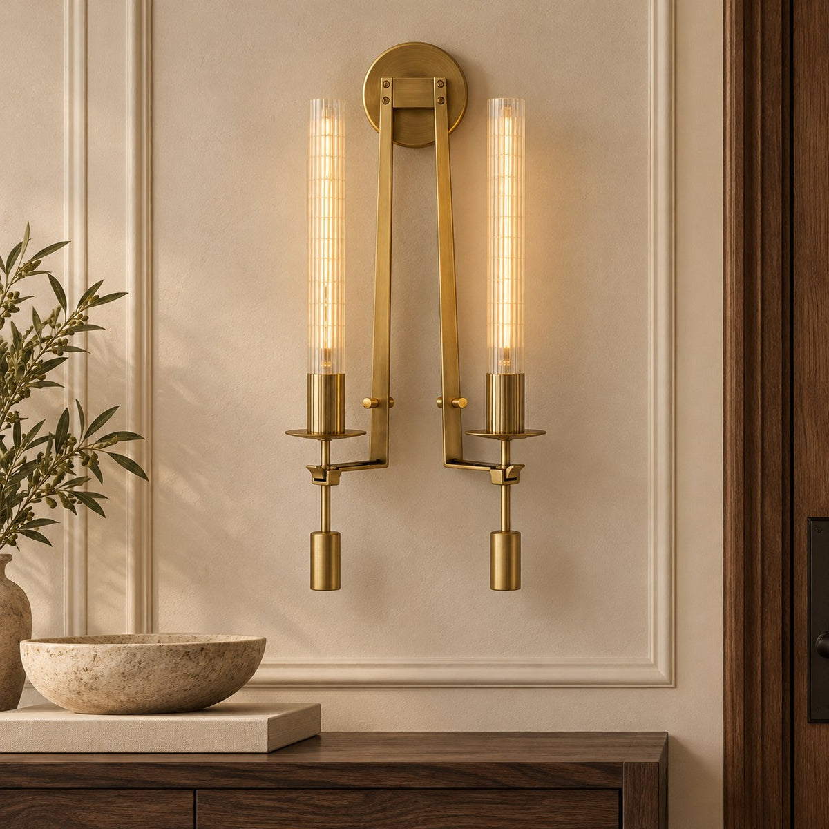 Classic Wall Light Wall Mounted Metal Frame Ambient Lighting Fixture for Indoor Use