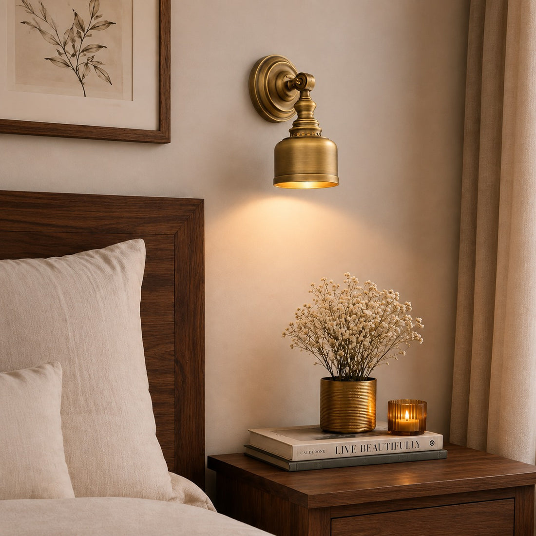 Modern Minimalist Wall Light Wall Mounted Solid Brass LED Compatible Sconce for Indoor Use