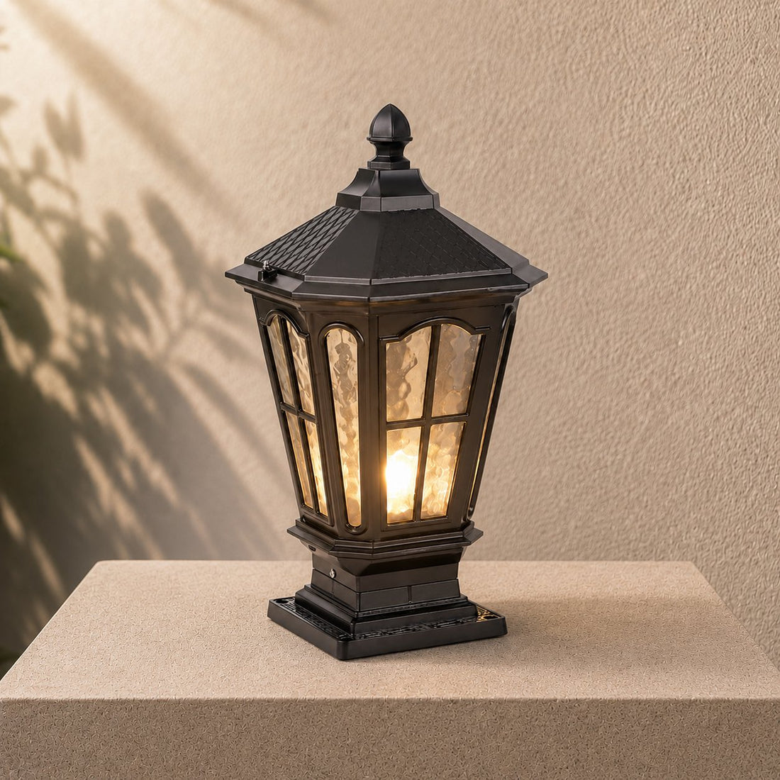 Solar Outdoor Pillar Light Fixture Modern Die-Cast Aluminum LED with Glass Shade IP65 Waterproof
