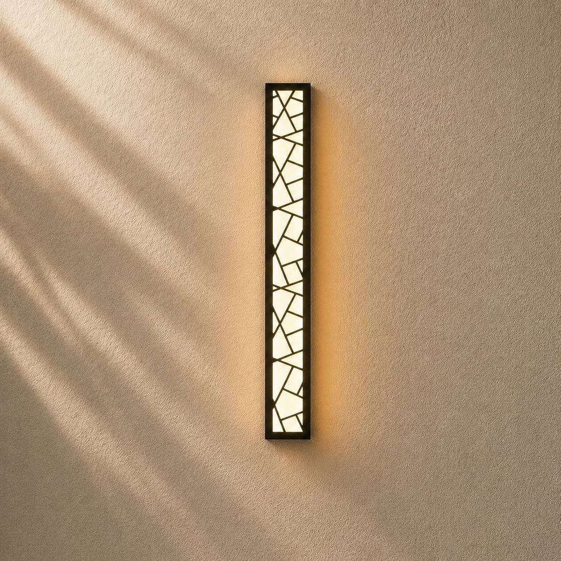 Modern Black Outdoor Wall Light Wall Mounted Waterproof Metal LED Fixture for Gardens Patios