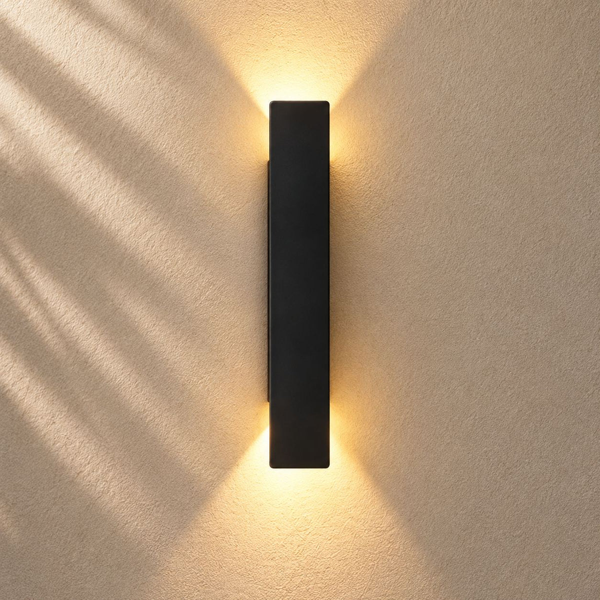 Modern Outdoor Wall Light Wall Mounted Aluminum 18W LED IP65 Weather Resistant for Gardens