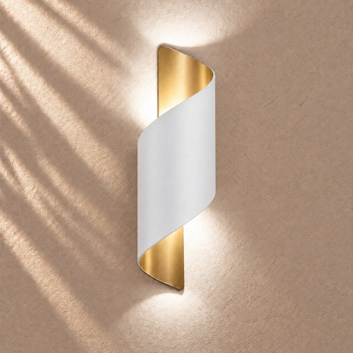 Modern Outdoor Wall Light Up and Down Sconce Waterproof Aluminum with LED PC Shade 10W 700lm