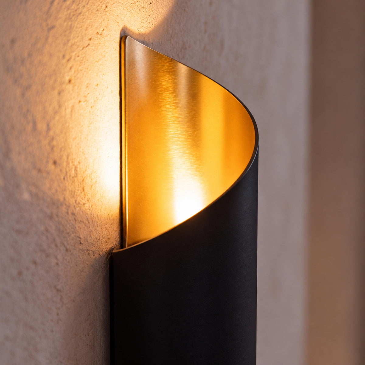 Modern Outdoor Wall Light Up and Down Sconce Waterproof Aluminum with LED PC Shade 10W 700lm