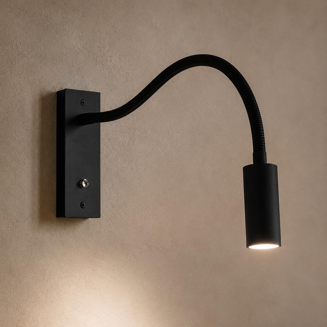 Industrial Wall Light Adjustable Gooseneck Aluminum Integrated LED 3000K Task Illumination