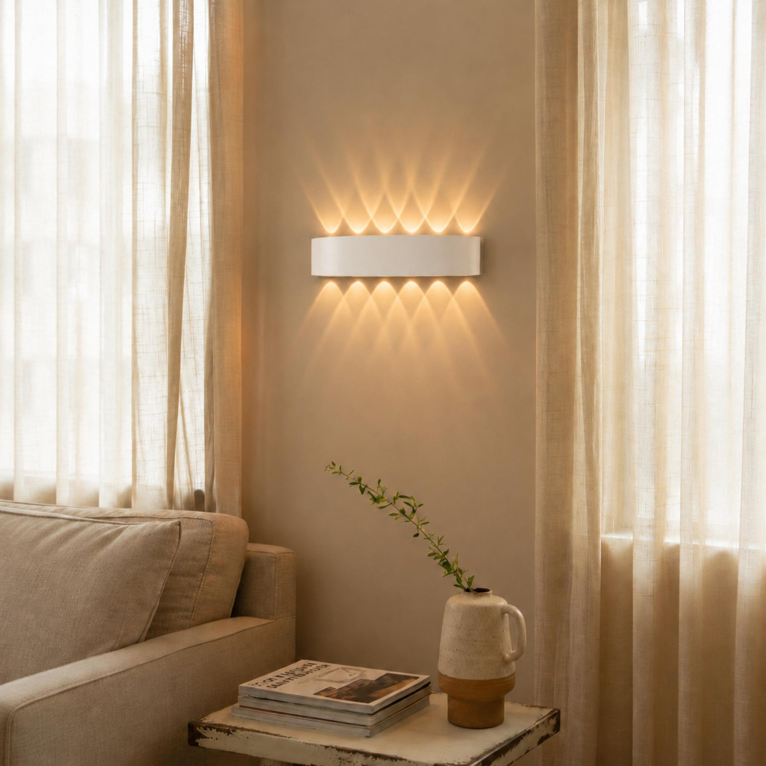 Modern Waterproof Outdoor Wall Light Aluminum Up-and-Down LED Sconce for Indoor and Outdoor Use