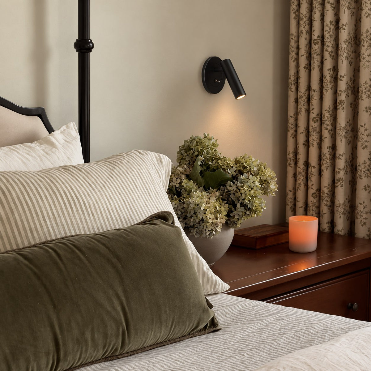 Modern Reading Wall Lamp Wall Mounted Metal Adjustable LED Light