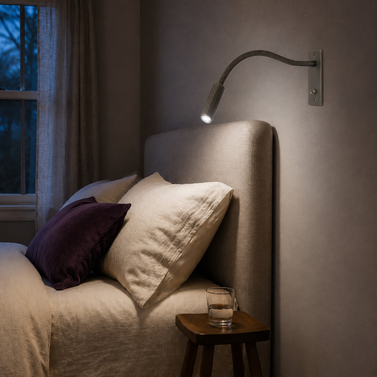 Industrial Wall Light Adjustable Gooseneck Aluminum Integrated LED 3000K Task Illumination