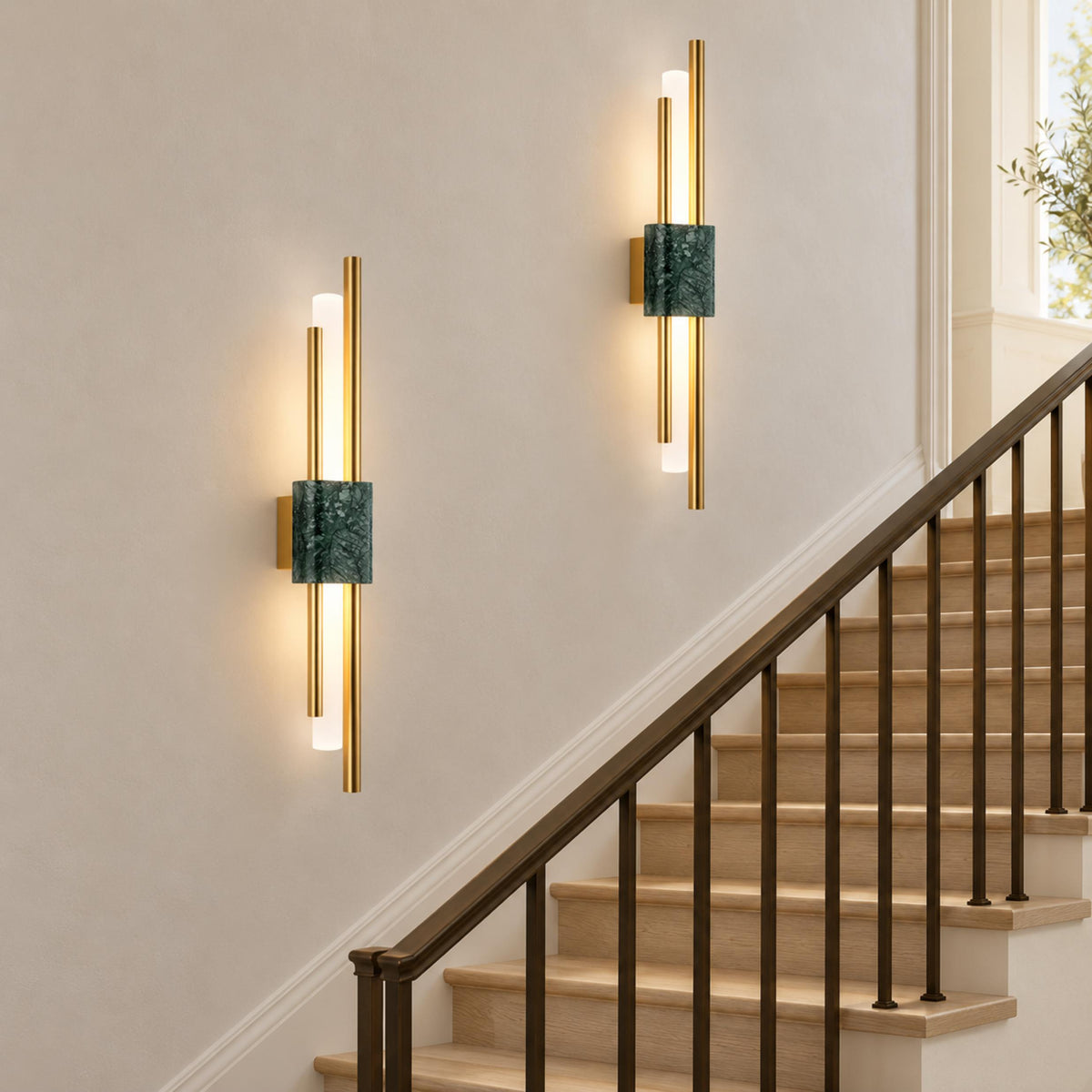 Modern Wall Light Wall Mounted Metal Adjustable LED Fixture for Indoor Lighting