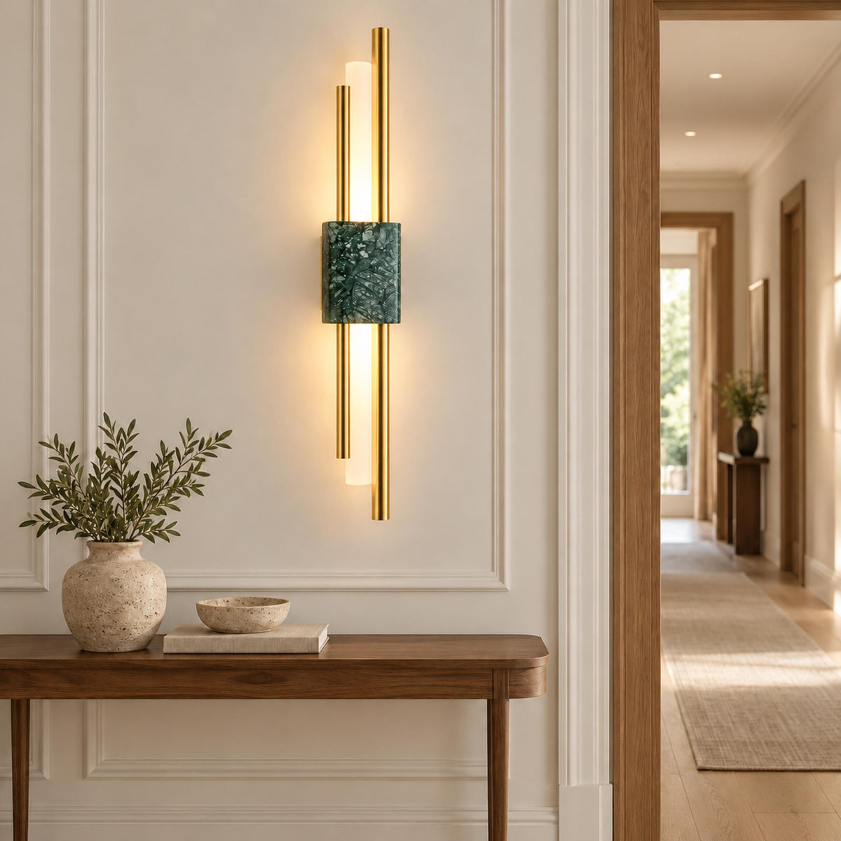 Modern Wall Light Wall Mounted Metal Adjustable LED Fixture for Indoor Lighting