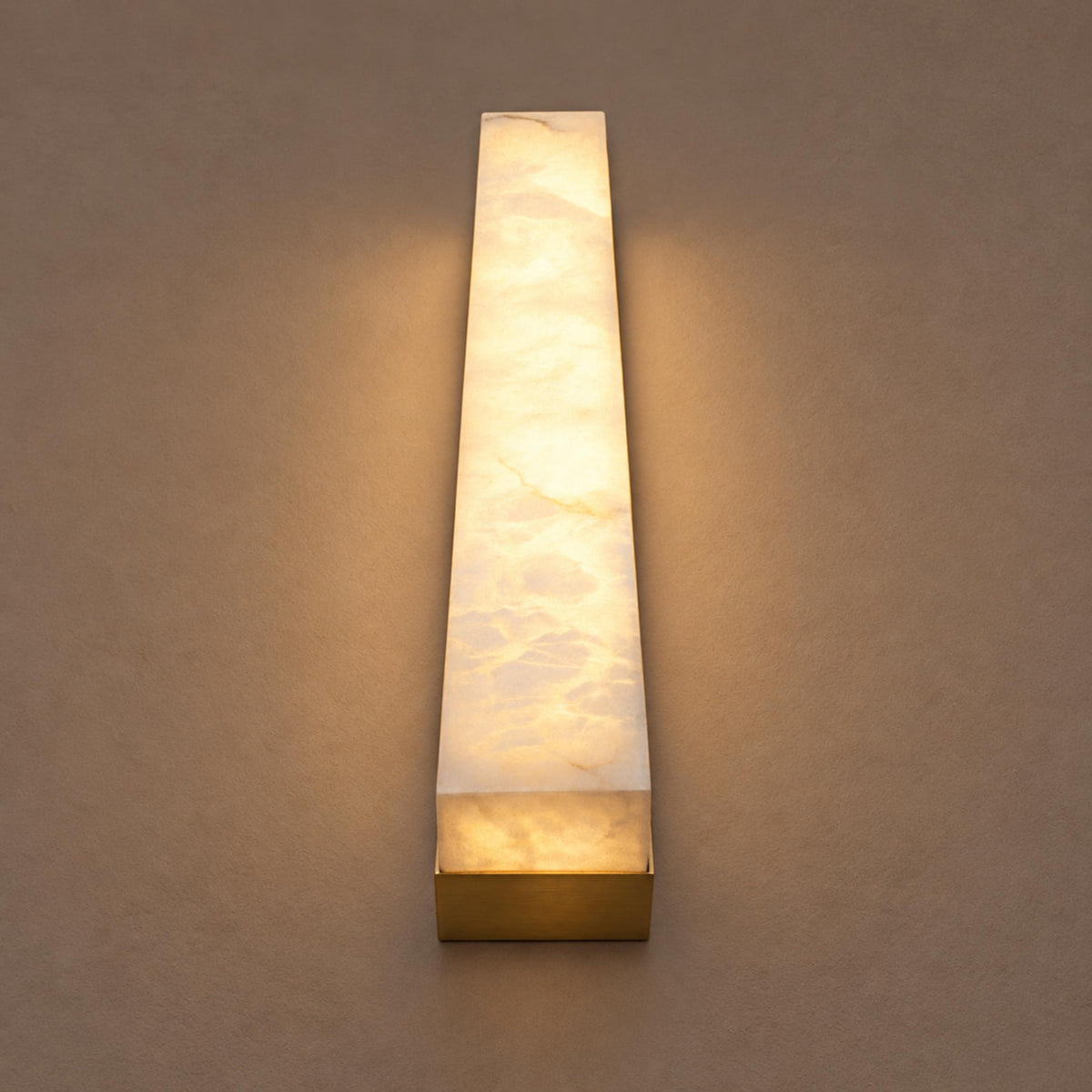 Modern Wall Light Wall Mounted Alabaster Glass LED Indoor Fixture for Elegant Illumination