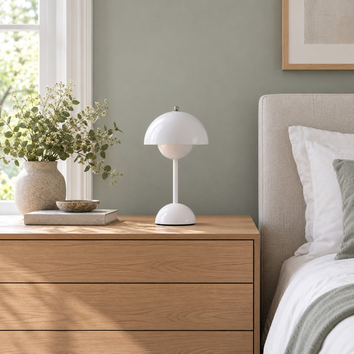 Modern Cordless Table Lamp with Adjustable Brightness and USB Charging for Indoor and Outdoor Use