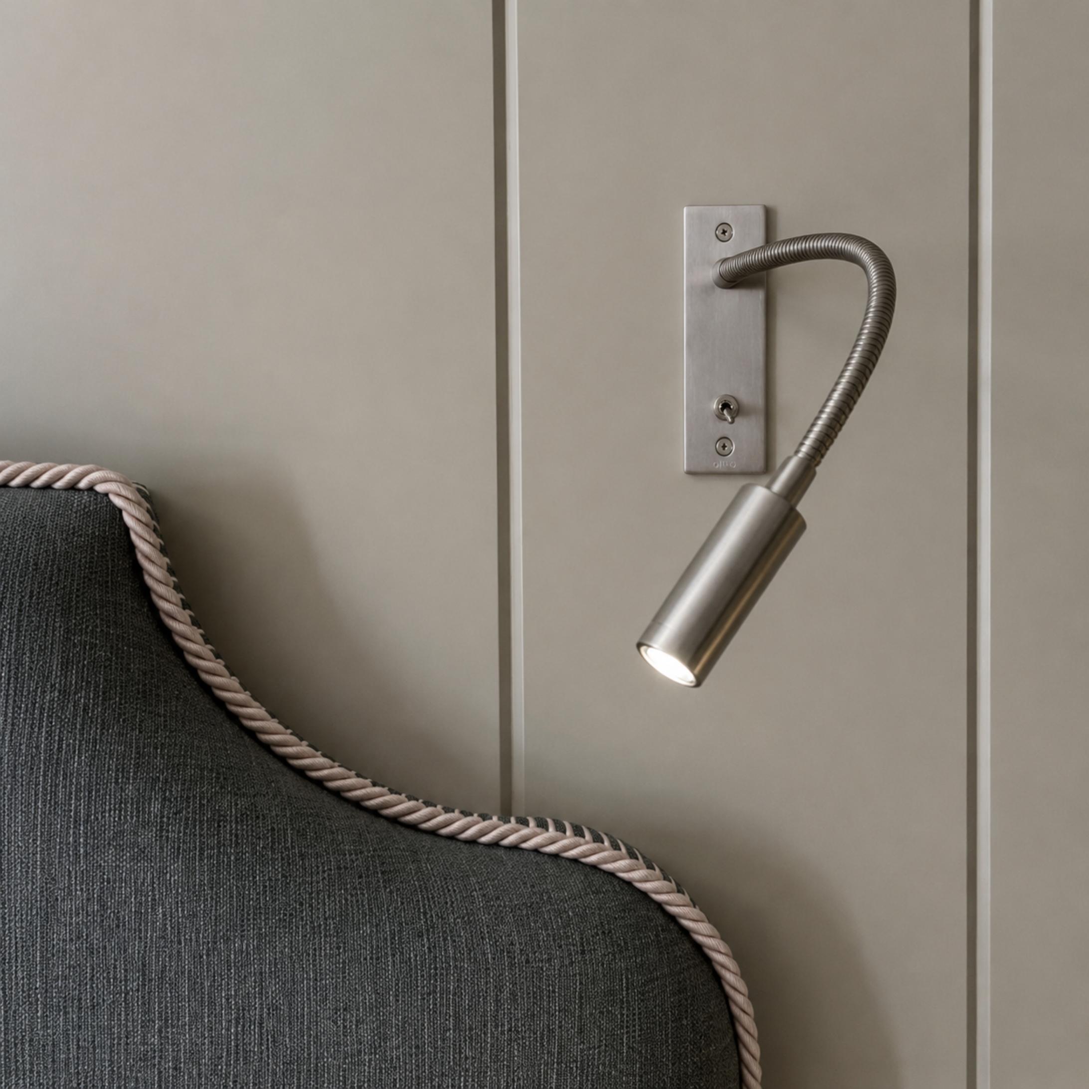 Industrial Wall Light Adjustable Gooseneck Aluminum Integrated LED 3000K Task Illumination