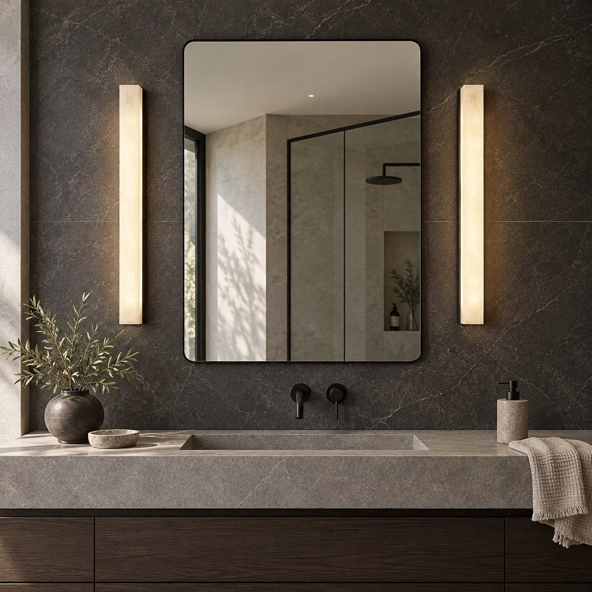 Modern Wall Light Wall Mounted Alabaster Glass LED Indoor Fixture for Elegant Illumination