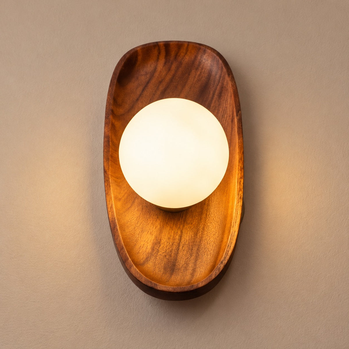 Modern Wall Light Wall Mounted Metal Adjustable LED Fixture for Indoor Illumination