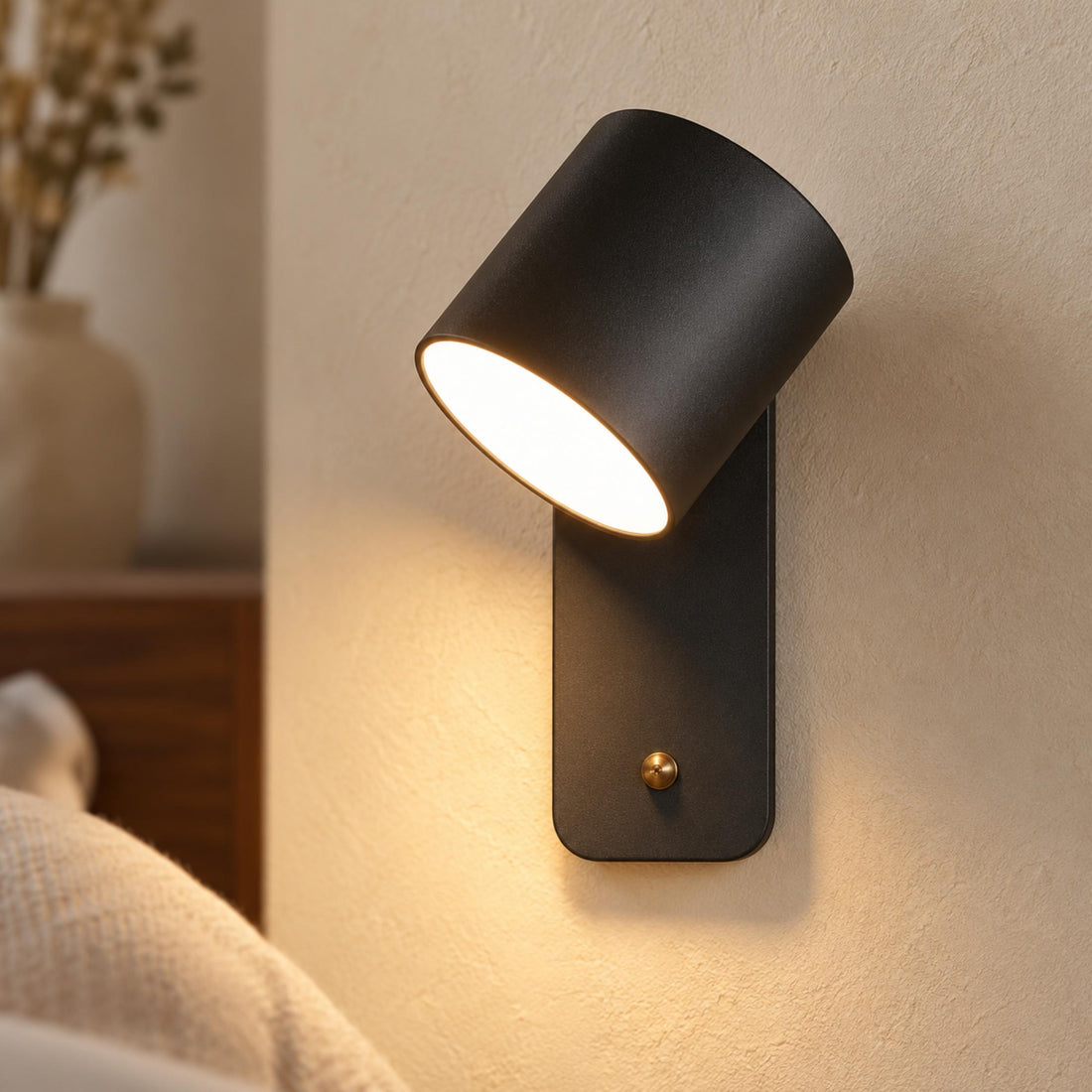 Modern Wall Light Wall Mounted Metal Rotatable Sconce Light for Adjustable Directional Illumination