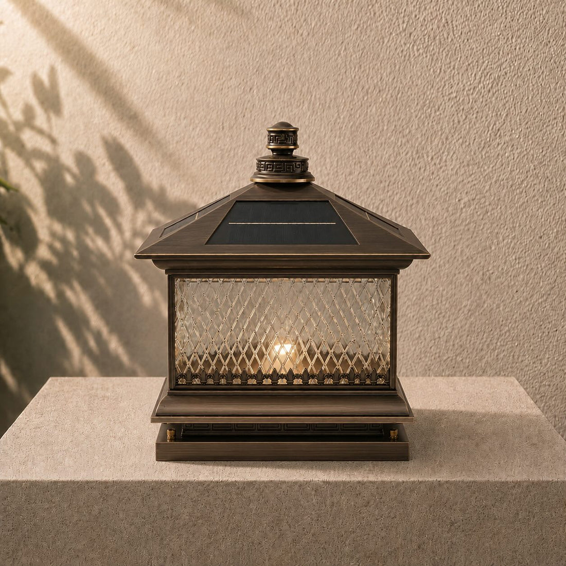 Solar Garden Post Light Modern Aluminum LED Diamond Glass Remote Control Outdoor
