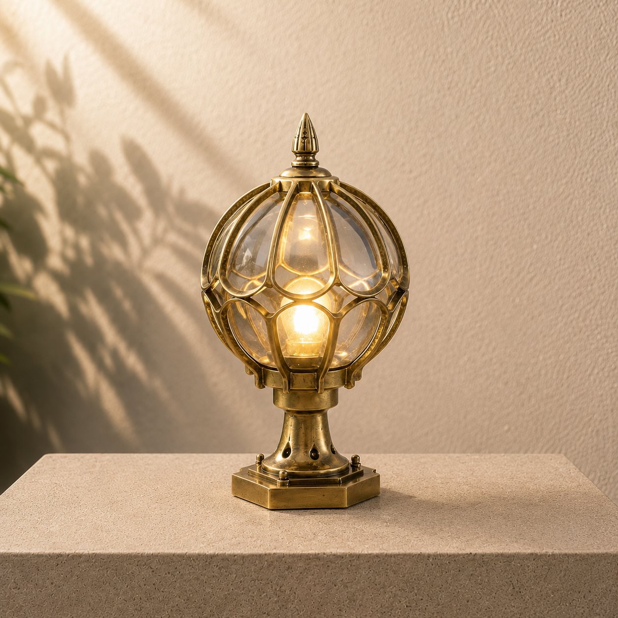 Modern Outdoor Pillar Light Wall Mounted Aluminum Base Clear Glass Shade IP65 Rated Adjustable Size