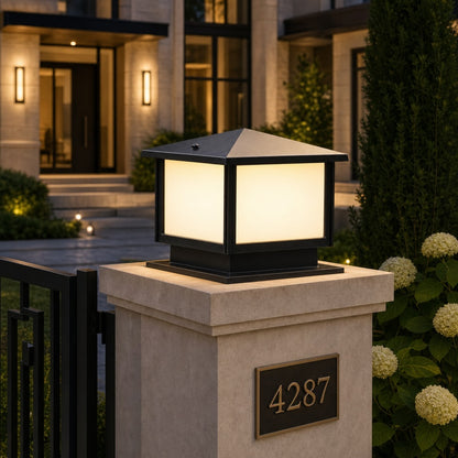 Modern Solar Pillar Light Adjustable Waterproof Aluminum LED Dual Power Supply IP54
