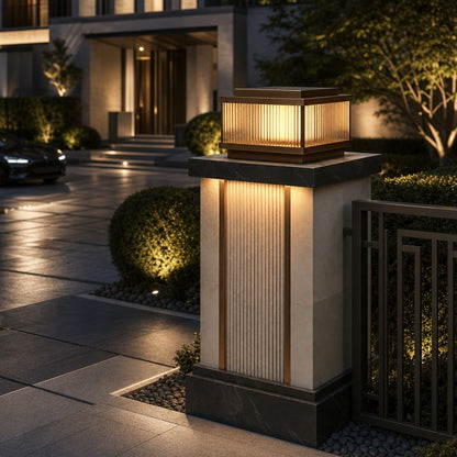 Modern Outdoor Wall Light Waterproof Brass Acrylic E26/E27 Bulb 3000K IP65 Exterior Sconce