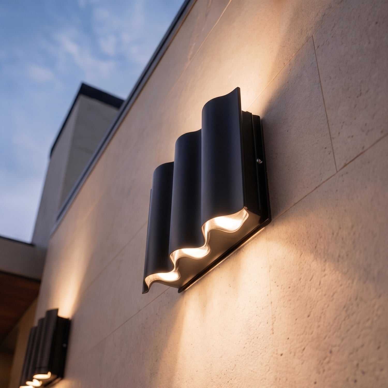 Modern Outdoor Wall Light Up Down Wall Mounted Die-Cast Aluminum LED Clear Glass IP65 Rated