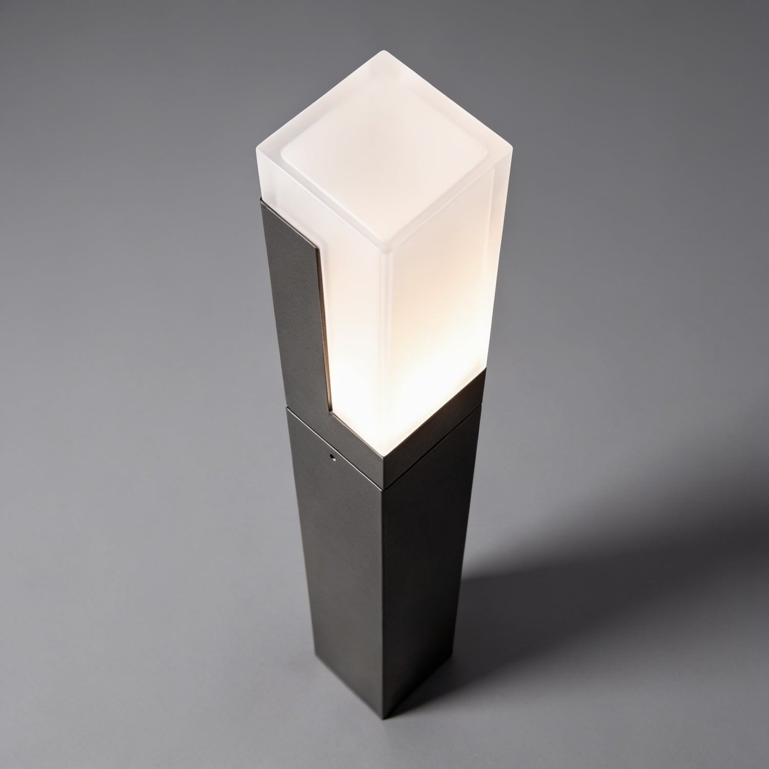 Modern Black Bollard Light Outdoor Ground Mounted Die-Cast Aluminum LED Waterproof 3000K