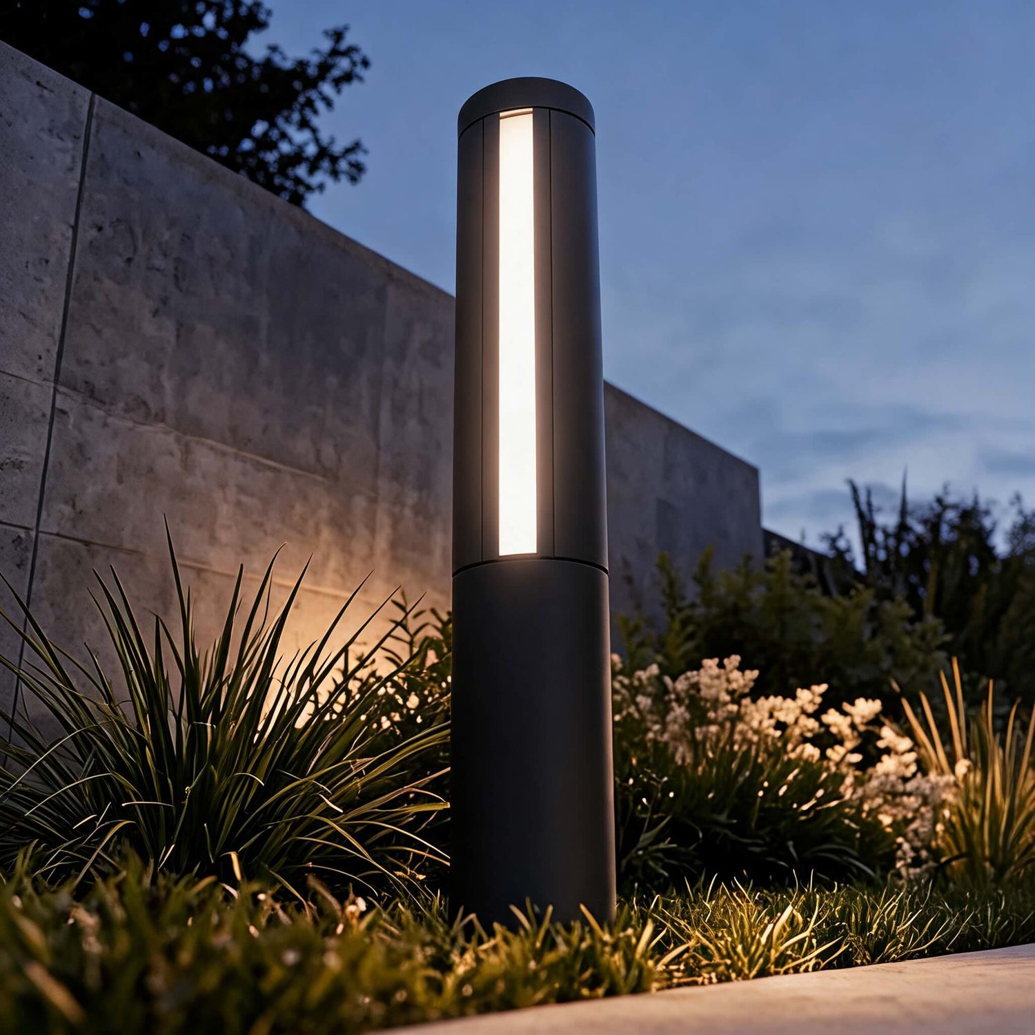 Modern LED Bollard Light Outdoor Fixture Die-Cast Aluminum Waterproof 3000K Ideal for Courtyards