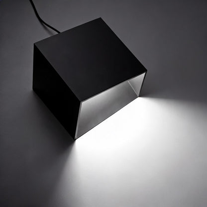 Solar Pathway Light Modern Cube Design Stainless Steel Frame with Glass Shade LED Illumination