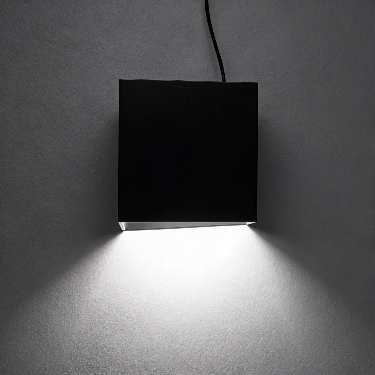 Solar Pathway Light Modern Cube Design Stainless Steel Frame with Glass Shade LED Illumination