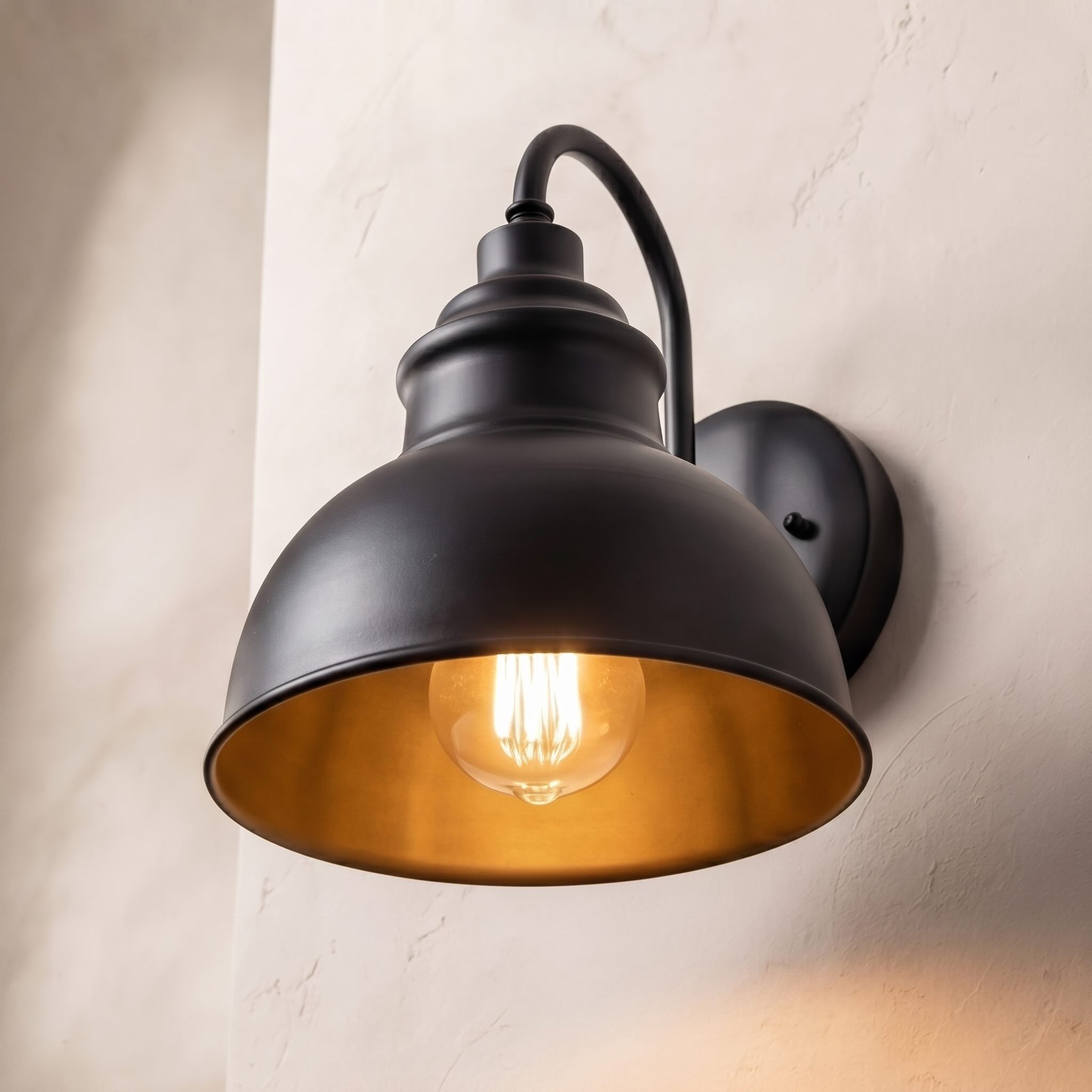 Modern Outdoor Wall Light Waterproof Iron Wall Mounted LED 3000K Warm Glow
