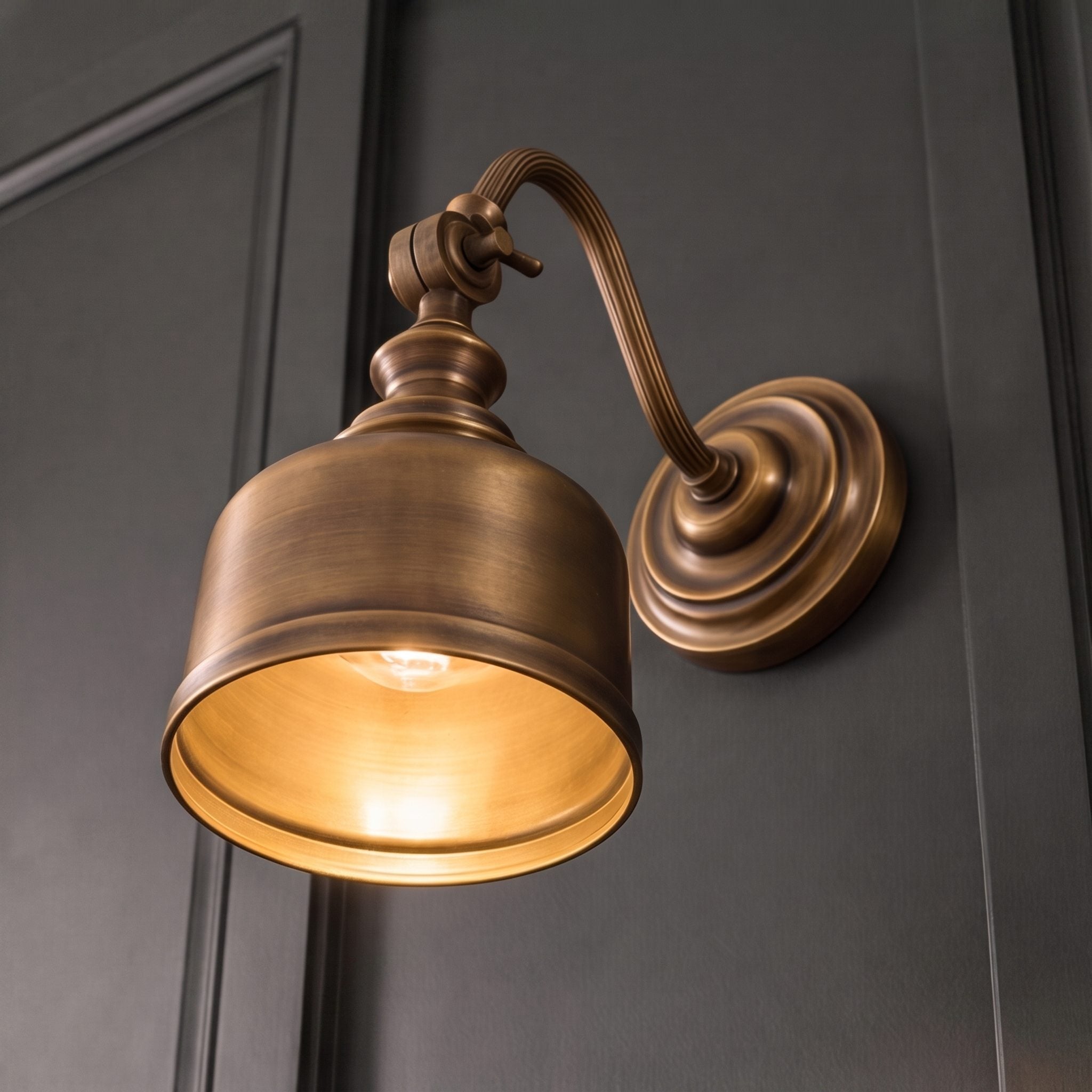 Modern Minimalist Wall Light Wall Mounted Solid Brass LED Compatible Sconce for Indoor Use