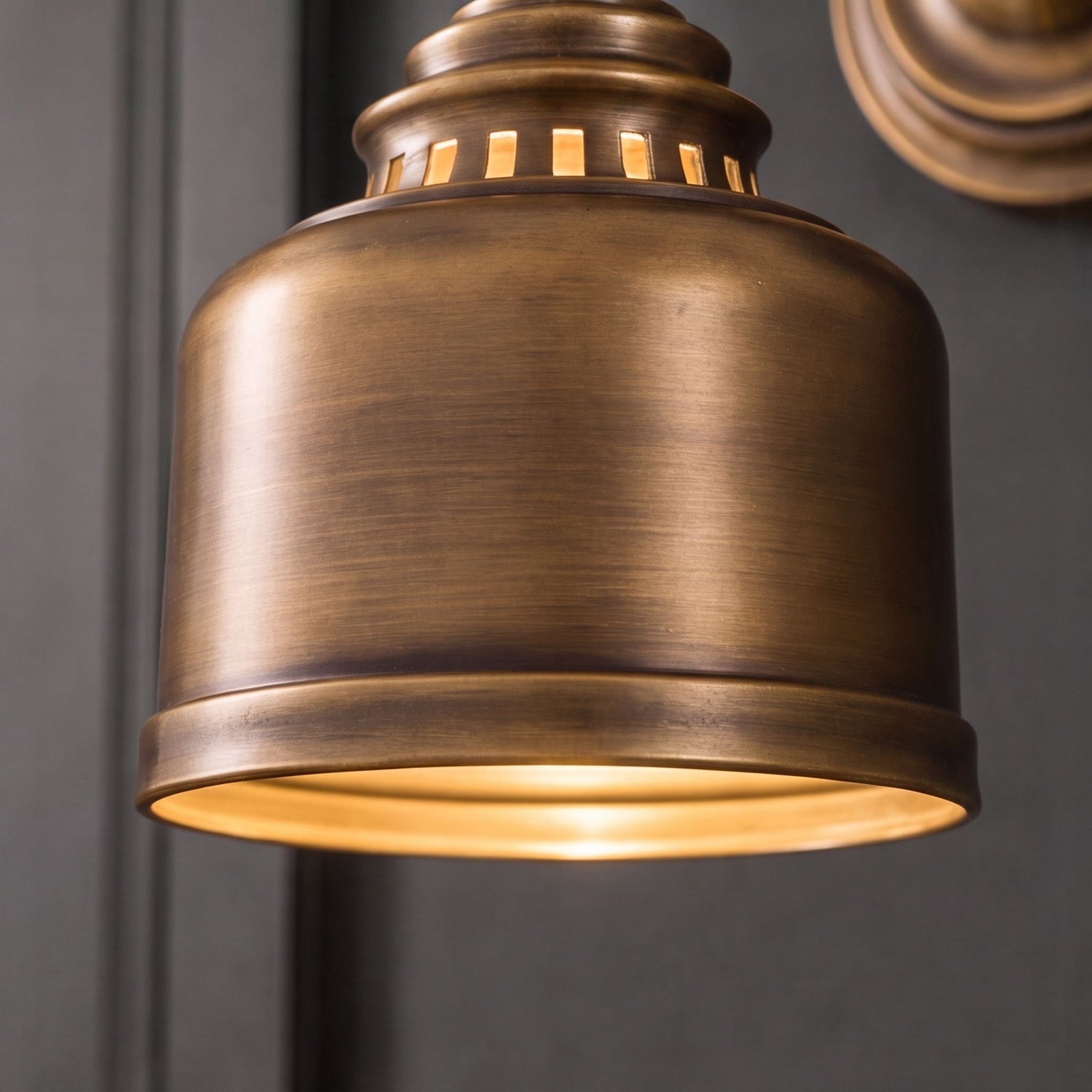 Modern Minimalist Wall Light Wall Mounted Solid Brass LED Compatible Sconce for Indoor Use