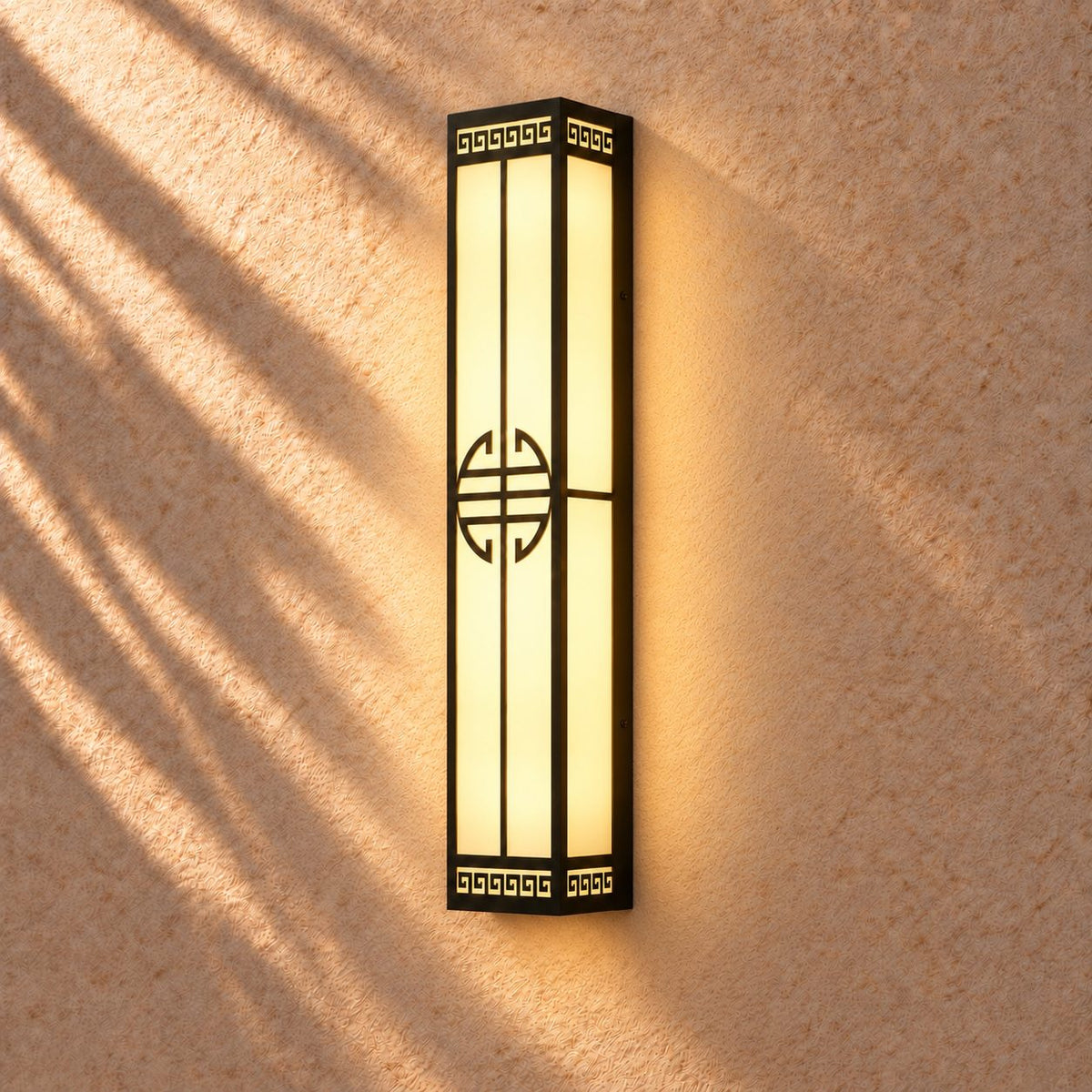 Modern Outdoor Wall Light Waterproof Metal Integrated LED IP65 for Patios and Gardens