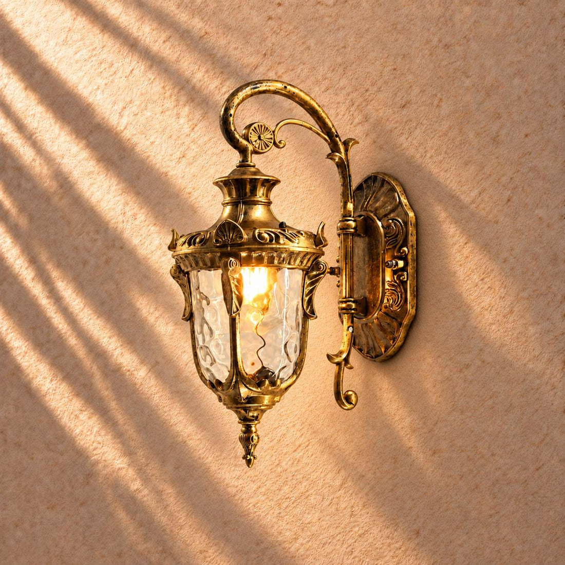 Vintage Outdoor Wall Light Brass Structure Corrugated Glass Shade IP65 Waterproof LED